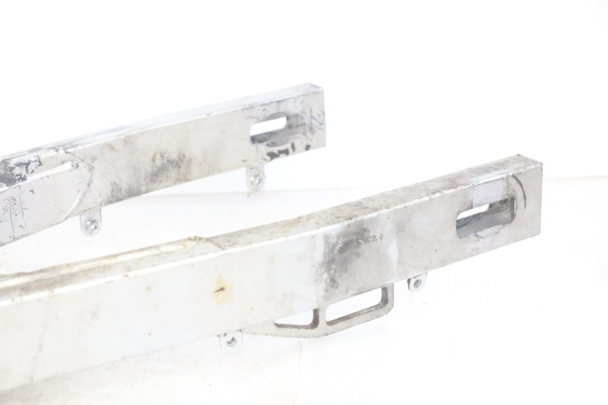 photo de SWINGARM HONDA CBR F SC25 1000 (1989 - 1992)