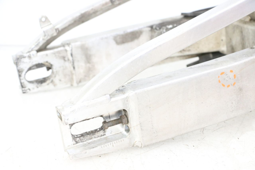 photo de SWING ARM HONDA CBR RR FIREBLADE 900 (1992 - 1994)