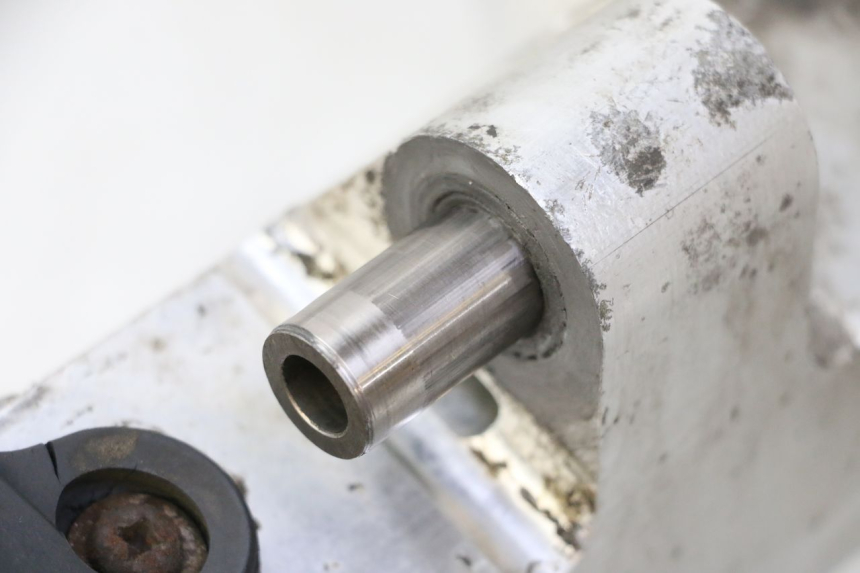 photo de SWING ARM HONDA CBR RR FIREBLADE 900 (1992 - 1994)