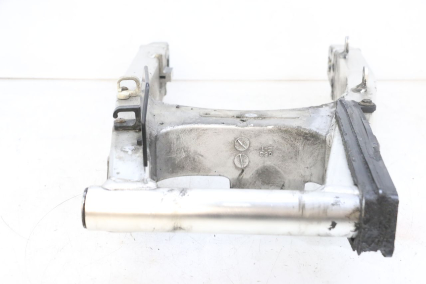 photo de SWING ARM SUZUKI DL V STROM 1000 (2002 - 2007) - Detailed visual inspection