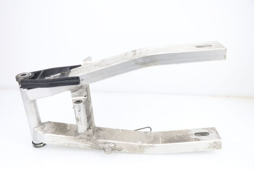photo de SWING ARM YAMAHA FZS FAZER 600 (1998 - 2001)
