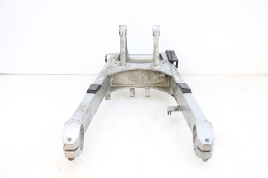 photo de SWING ARM KAWASAKI GPZ RX 1000 (1986 - 1988) - Detailed visual inspection