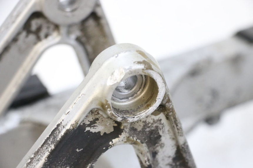 photo de SWING ARM KAWASAKI GPZ RX 1000 (1986 - 1988) - Markings and original references