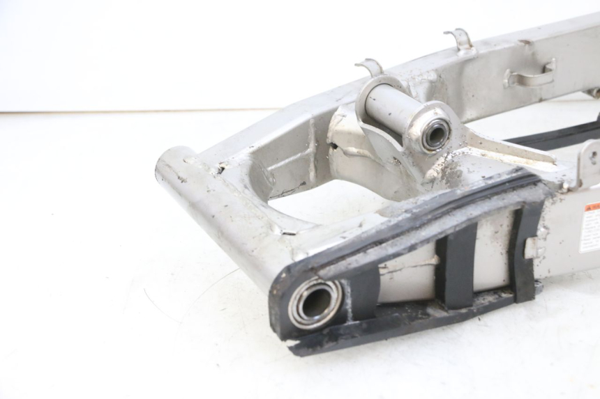 photo de SWING ARM SUZUKI GSF N BANDIT 600 (1996 - 1999) - Component zoom