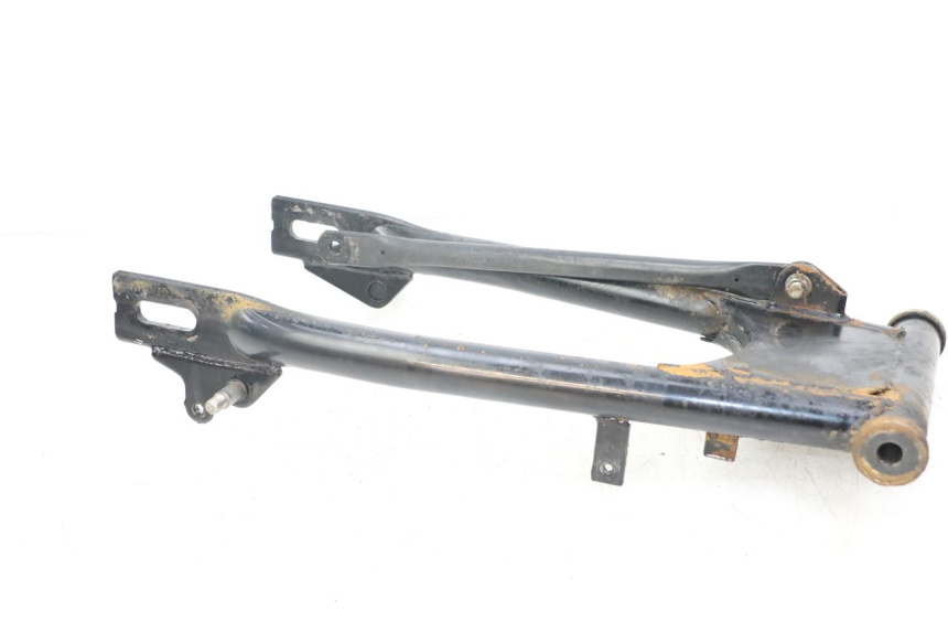 photo de SWING ARM SUZUKI GSX E 250 (1982 - 1983)