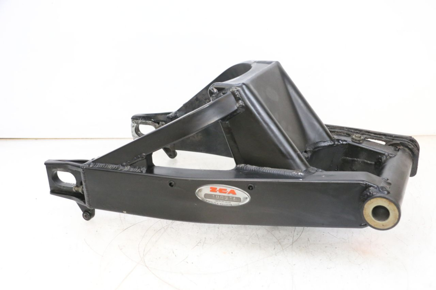 photo de SWING ARM SUZUKI GSXR GSX-R 1000 (2003 - 2004) - Focus on structure
