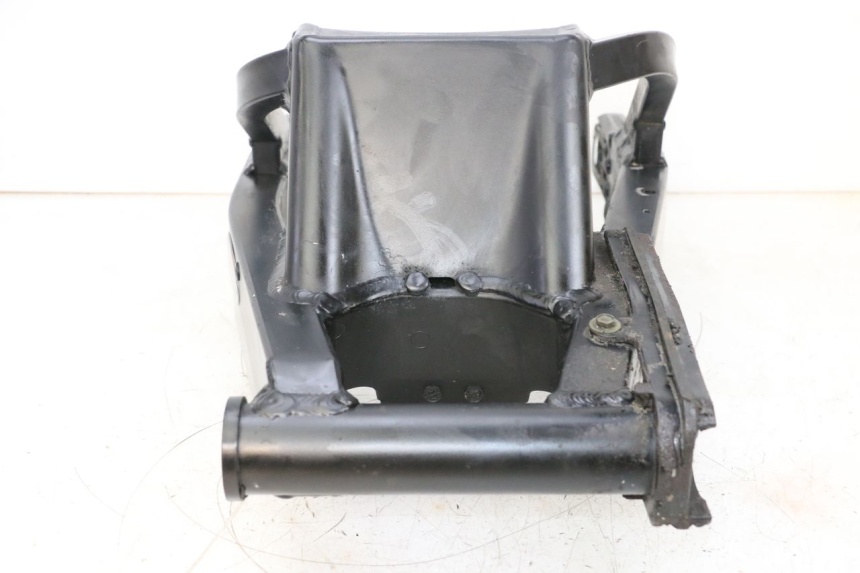 photo de SWING ARM SUZUKI GSXR GSX-R 1000 (2003 - 2004) - Alternative angle
