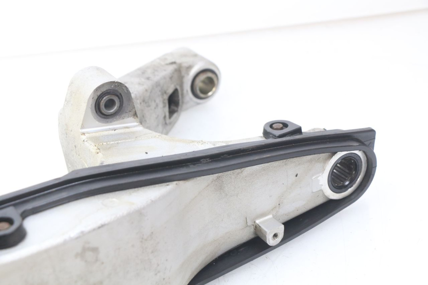 photo de SWINGARM HONDA VFR FI RC46 800 (1998 - 2001)