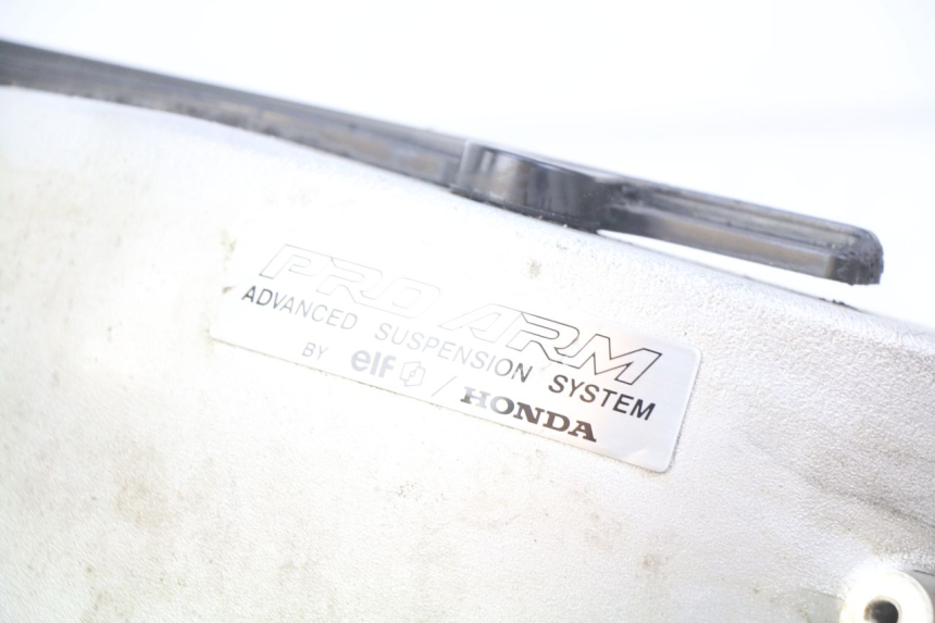 photo de SWINGARM HONDA VFR FI RC46 800 (1998 - 2001)