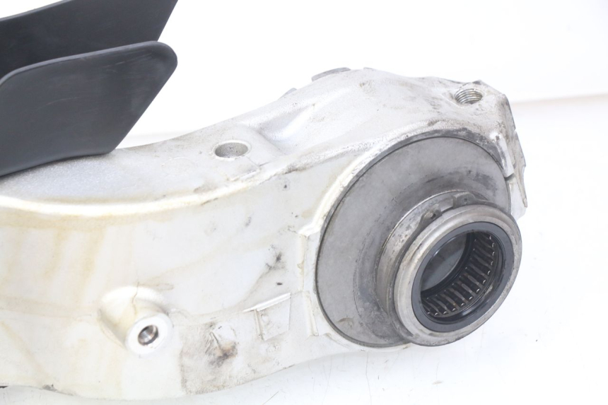 photo de SWINGARM HONDA VFR FI RC46 800 (1998 - 2001)