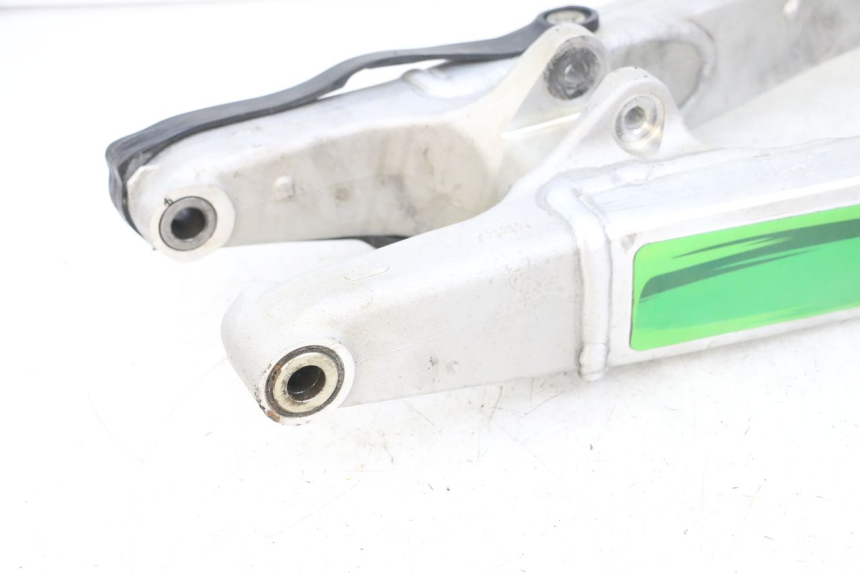 photo de SWING ARM KAWASAKI KXF KX-F 250 (2017 - 2019) - Used quality zoom