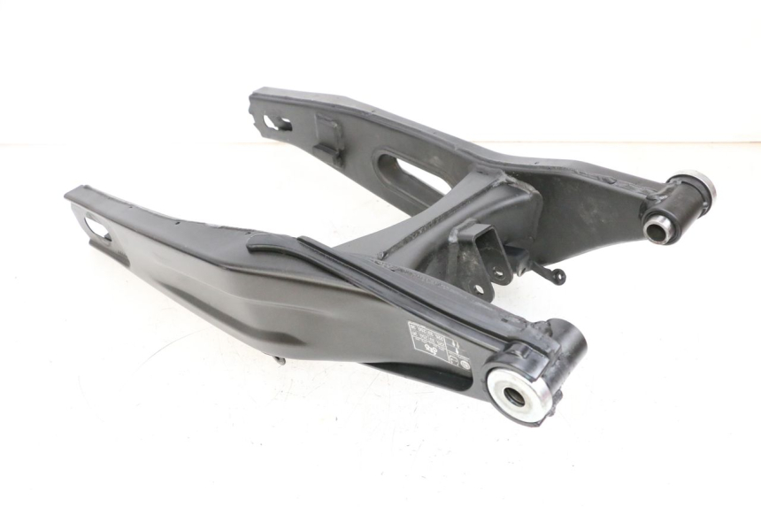 photo de SWING ARM YAMAHA MT-07 MT07 ABS 700 (2018 - 2020) - Surface and material condition