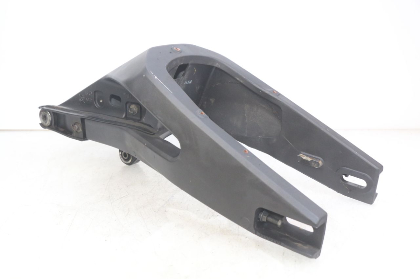 photo de SWINGARM YAMAHA MT ABS 125 (2014 - 2018)