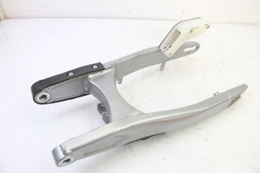 photo de SWINGARM APOLLO RFZ 125