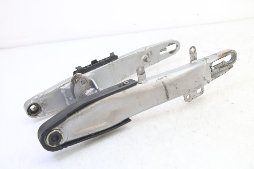 photo de SWINGARM APOLLO RFZ 125