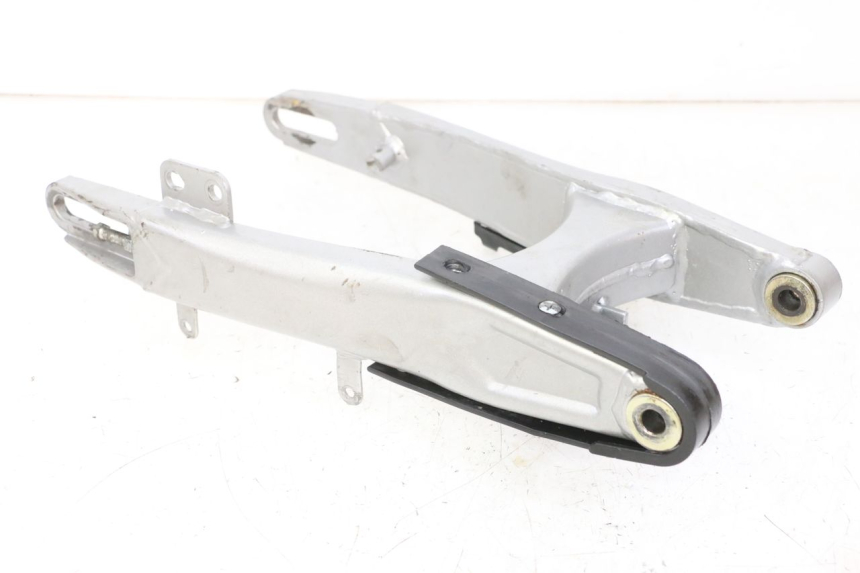 photo de SWINGARM APOLLO RFZ 125
