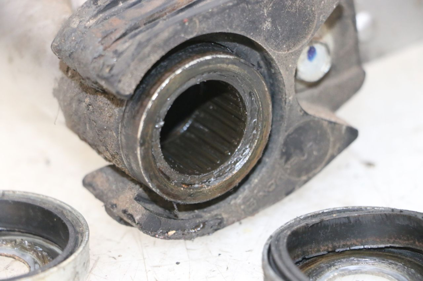 photo de SWING ARM YAMAHA YFM R RAPTOR 250 (2008 - 2014) - Zoom on usage condition