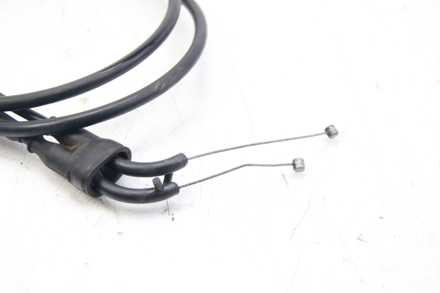 photo de ACCELERATOR CABLE YAMAHA FZS FAZER 600 (2001 - 2003)