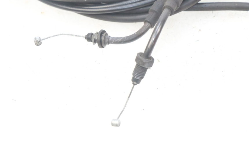 photo de ACCELERATOR CABLE PEUGEOT GEOPOLIS 400 (2007 - 2013)