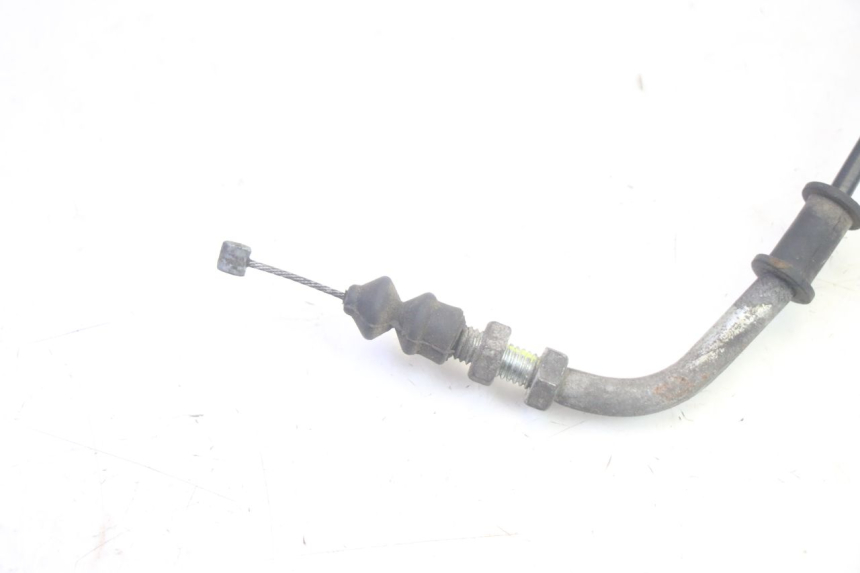 photo de THROTTLE CABLE SYM GTS EVO 125 (2009 - 2013) - Zoom on usage condition