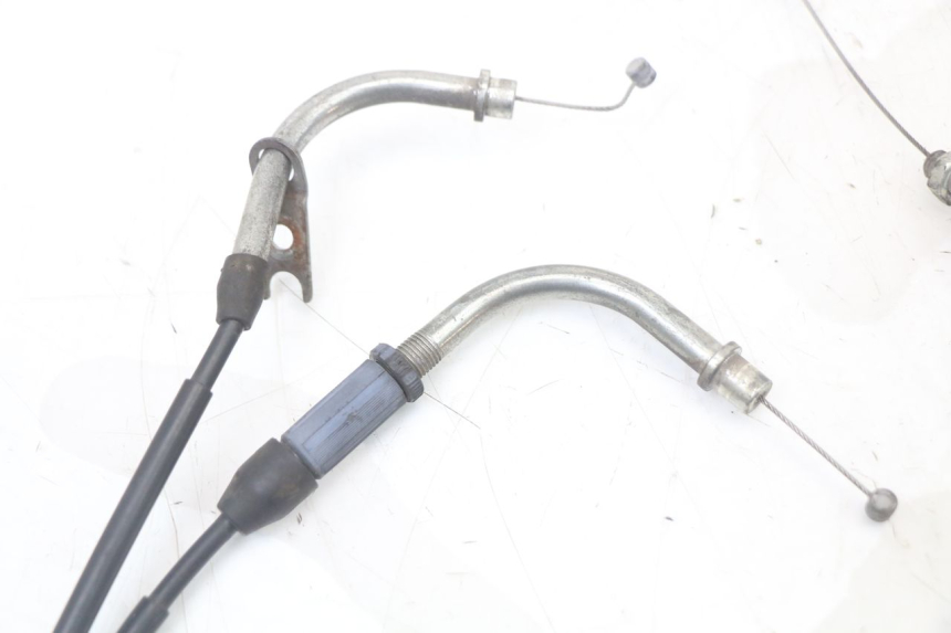 photo de THROTTLE CABLE SUZUKI GSR 750 (2011 - 2017)