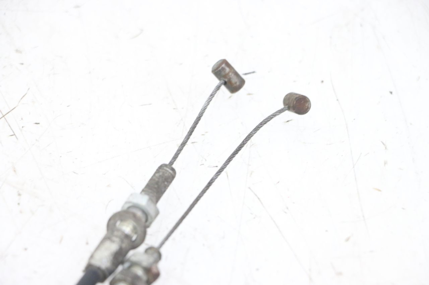 photo de THROTTLE CABLE HONDA XLV VARADERO 125 (2000 - 2006)