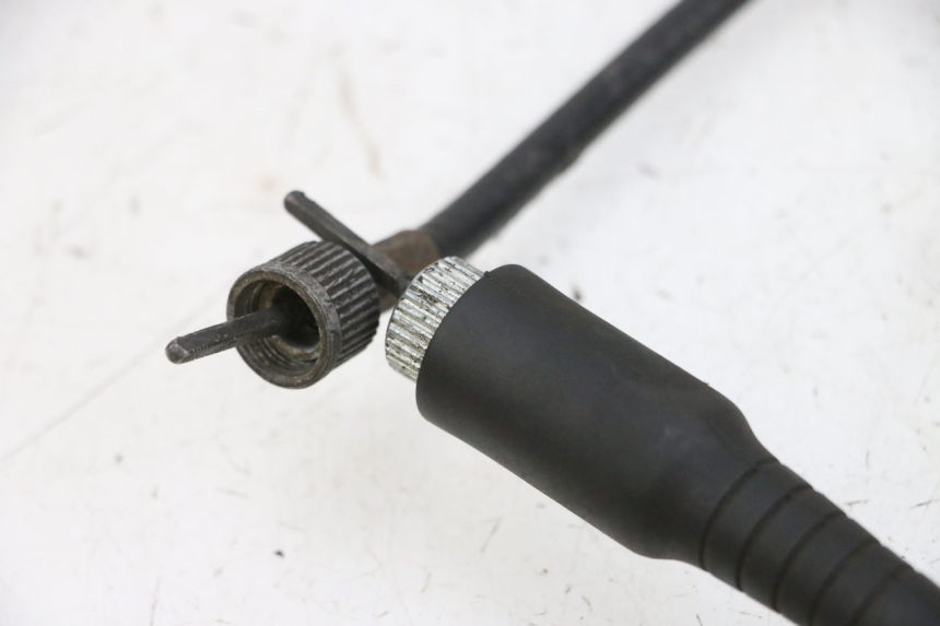 photo de SPEEDOMETER CABLE PEUGEOT KISBEE 4T 50 (2010 - 2017)