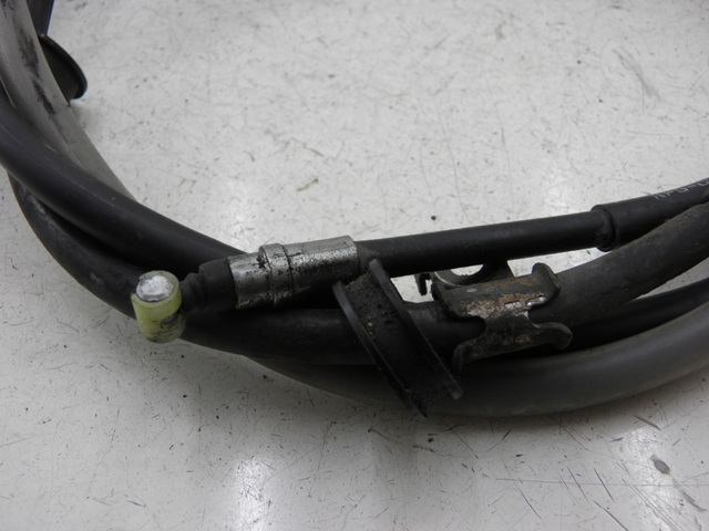 photo de REAR BRAKE CABLE HONDA FES FORESIGHT 250 (1997 - 2002) - Zoom on usage condition