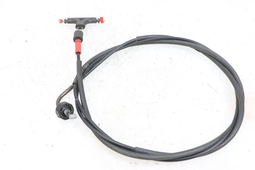 photo de SEAT OPENING CABLE YAMAHA XMAX X-MAX 125 (2006 - 2009) - Alternative perspective