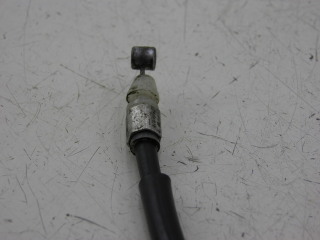 photo de SEAT LOCK CABLE YAMAHA FZS FAZER 600 (1998 - 2001)