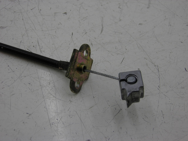 photo de FUEL FLAP CABLE SYM GTS 125 (2005 - 2008) - Component detail