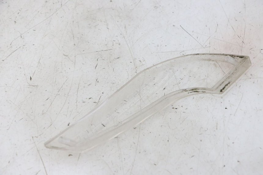 photo de FRONT RIGHT TURN SIGNAL LENSE PEUGEOT VIVACITY NEW 2T 50 (2008 - 2017)