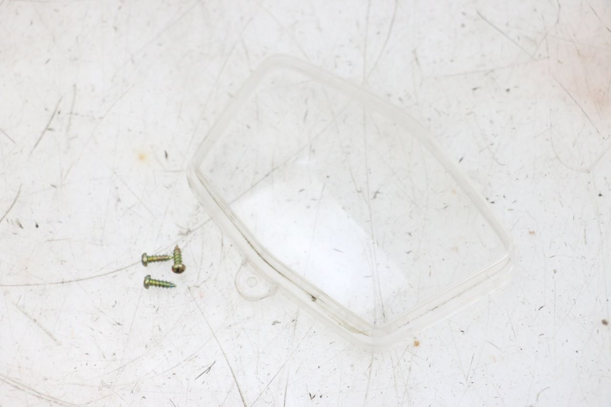 photo de SPEEDOMETER LENSE PEUGEOT KISBEE 2T 50 (2010 - 2017) - Alternative perspective