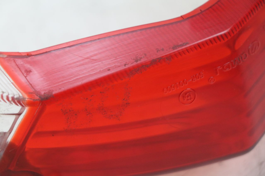 photo de REAR LIGHT LENS PEUGEOT KISBEE 2T 50 (2010 - 2017)