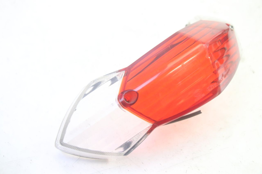 photo de TAIL LIGHT LENSE PEUGEOT KISBEE 4T 50 (2010 - 2017) - Component detail