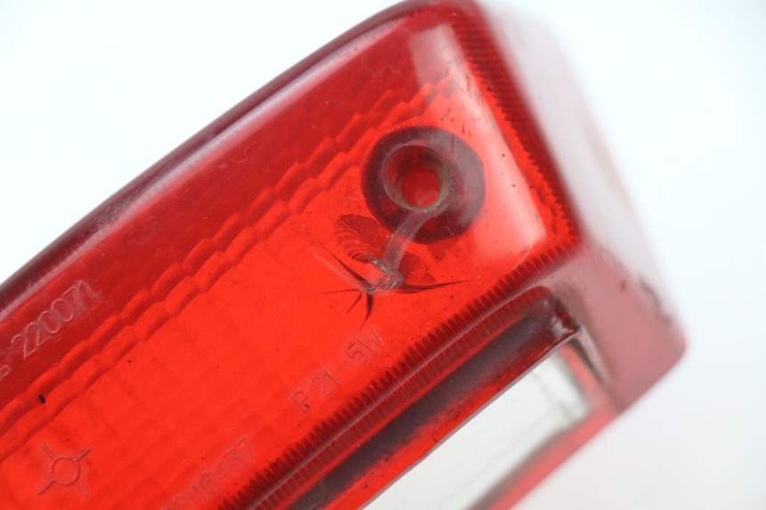 photo de TAIL LIGHT LENSE APRILIA RS AF-1 125 (1990 - 1993) - Fixing points details