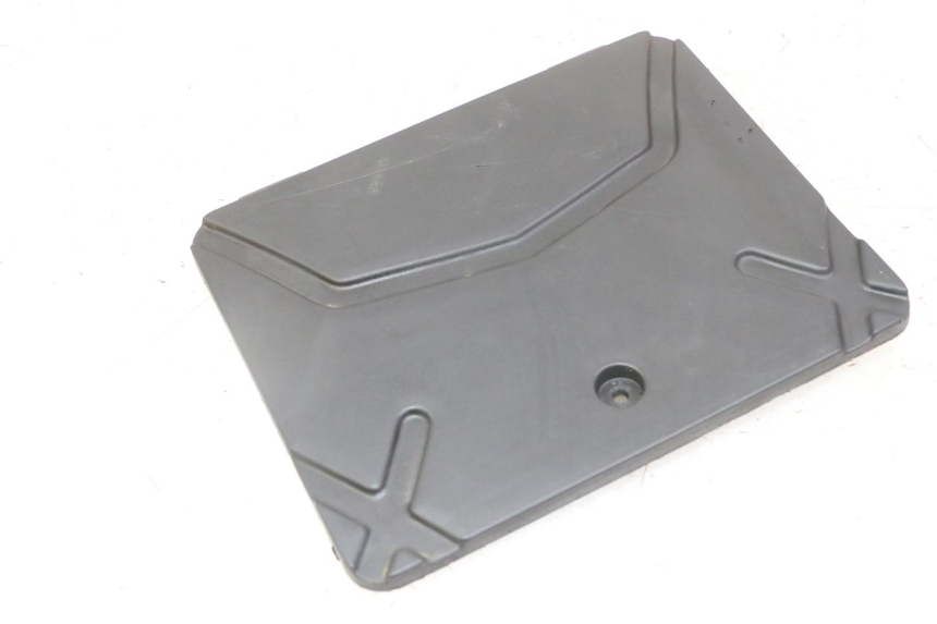 photo de BATTERY COVER KYMCO AGILITY 4T 50 (2005 - 2018)