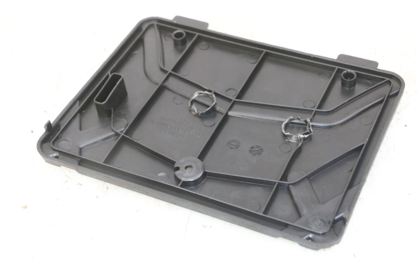 photo de BATTERY COVER KYMCO AGILITY 4T 50 (2005 - 2018)
