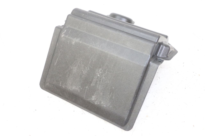 photo de BATTERY COVER APRILIA SR MOTARD 50 (2012 - 2018)