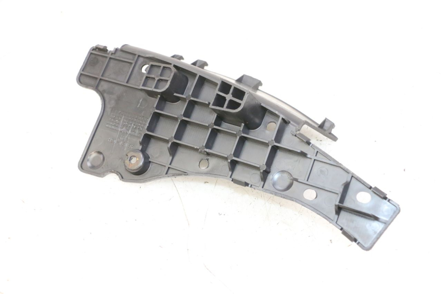 photo de BATTERY COVER SUZUKI BURGMAN 125 (2007 - 2014)