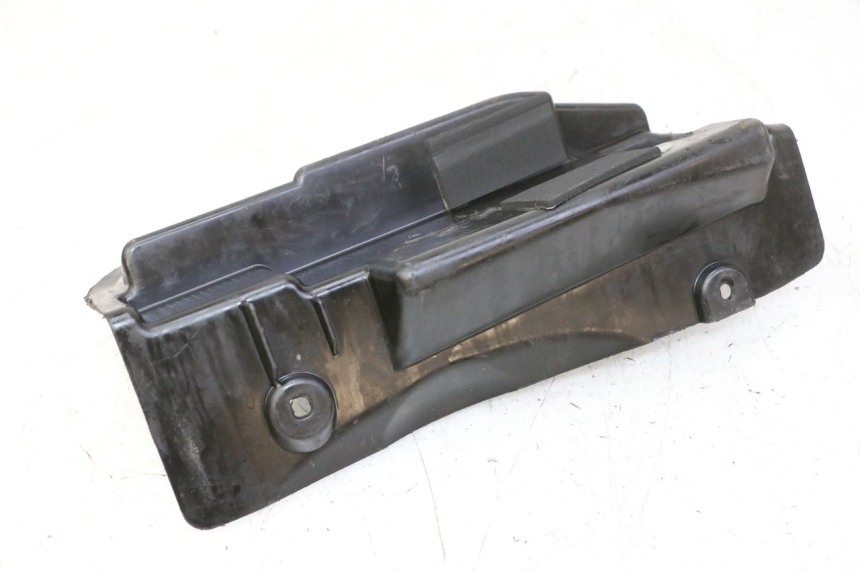 photo de BATTERY COVER HONDA FES S-WING SWING ABS 125 (2007 - 2015)