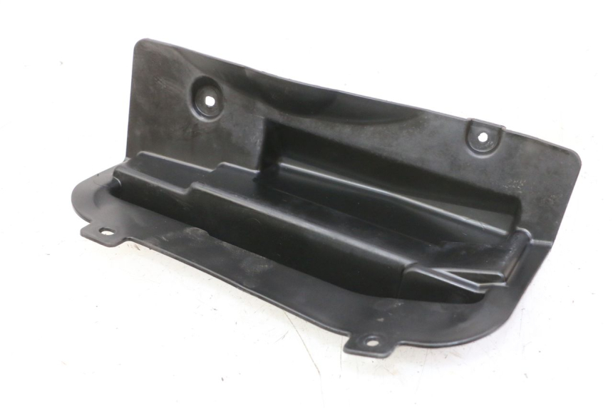 photo de BATTERY COVER HONDA FES S-WING SWING ABS 125 (2007 - 2015)