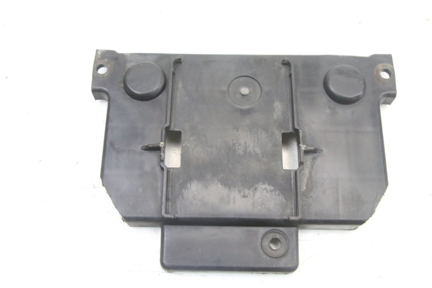photo de BATTERY COVER HONDA VT C2 SHADOW 750 (1997 - 2001)