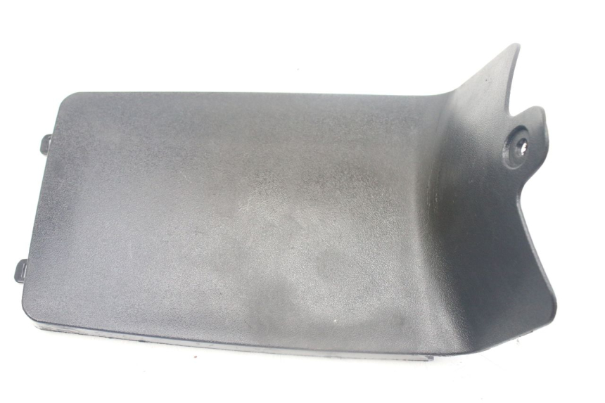 photo de BATTERY COVER PEUGEOT KISBEE 4T 50 (2010 - 2017)