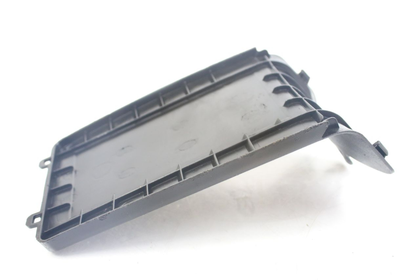 photo de BATTERY COVER PEUGEOT KISBEE 4T 50 (2010 - 2017)