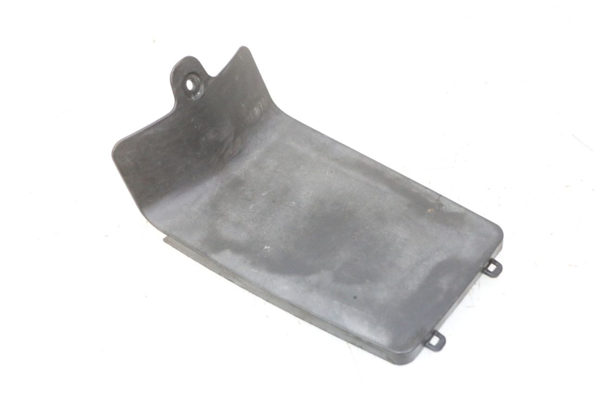 photo de BATTERY COVER PEUGEOT KISBEE 4T 50 (2018 - 2022)