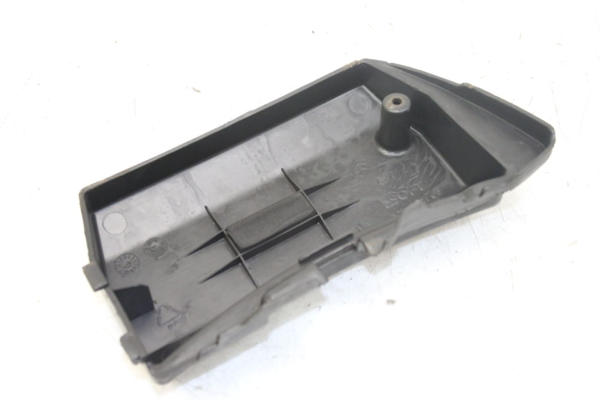 photo de BATTERY COVER PIAGGIO LIBERTY 4T 50 (2004 - 2008)