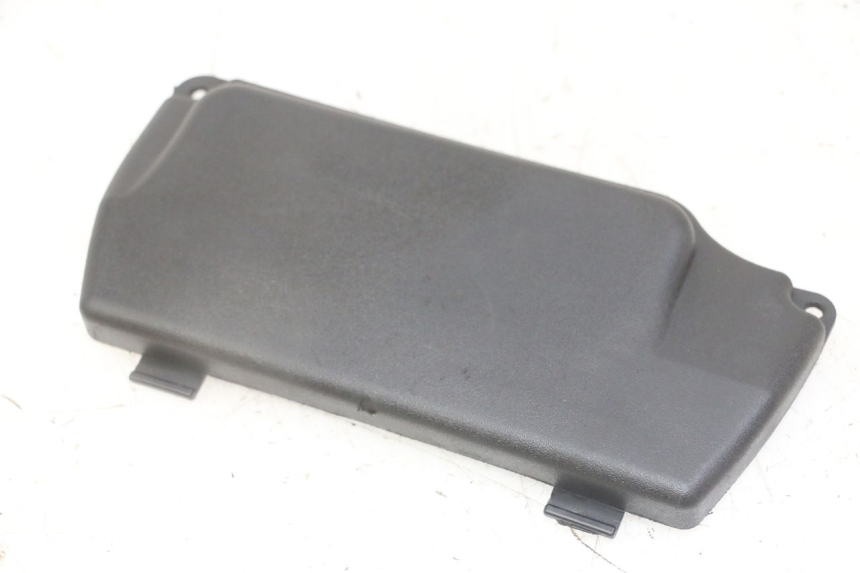 photo de BATTERY COVER PIAGGIO NRG POWER PUREJET 50 (2018 - 2021)