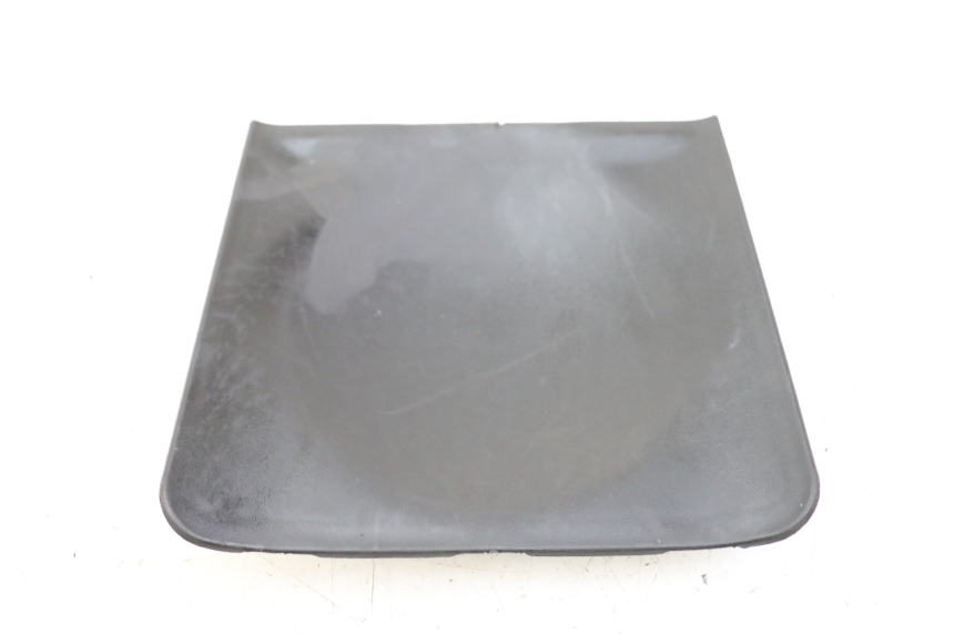 photo de BATTERY COVER PEUGEOT CITYSTAR 125 (2011 - 2017)