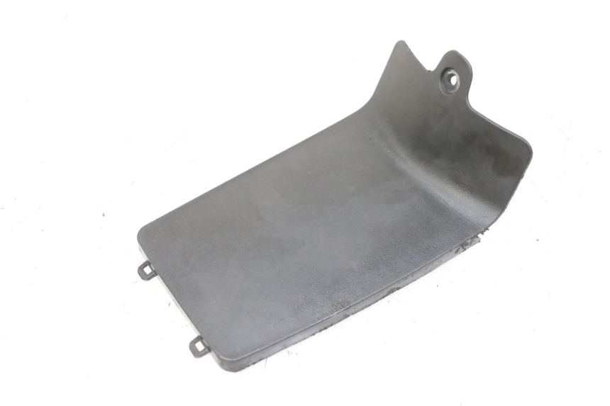 photo de BATTERY COVER PEUGEOT KISBEE 4T 50 (2018 - 2022)